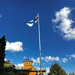 Ekbladh *