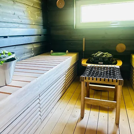 Ekbladh