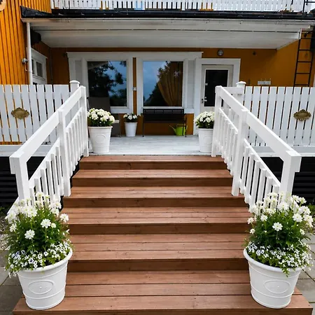 Ekbladh Hotel